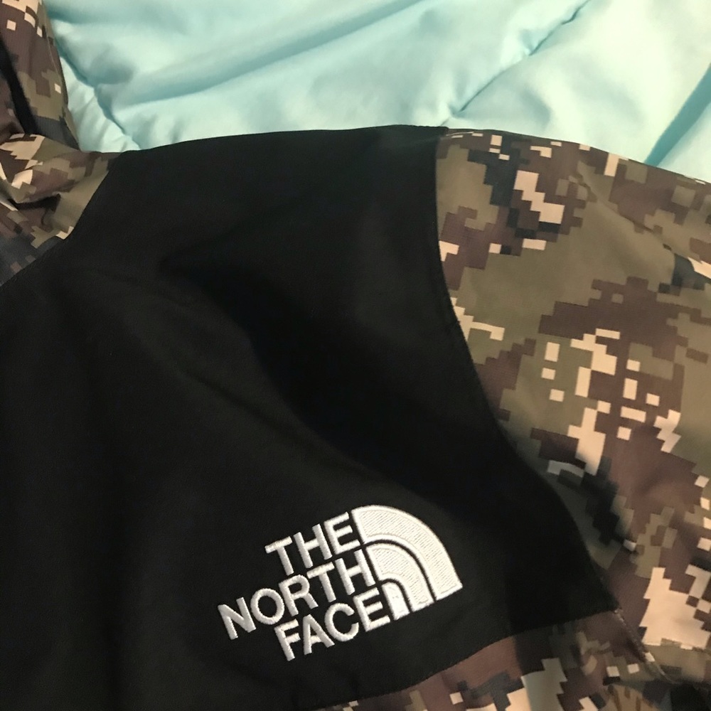 North Face Jacket - Picture 2 of 3